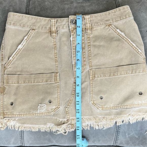 Free People Tan Denim Size 26 Distressed Mini Skirt - Picture 4 of 6